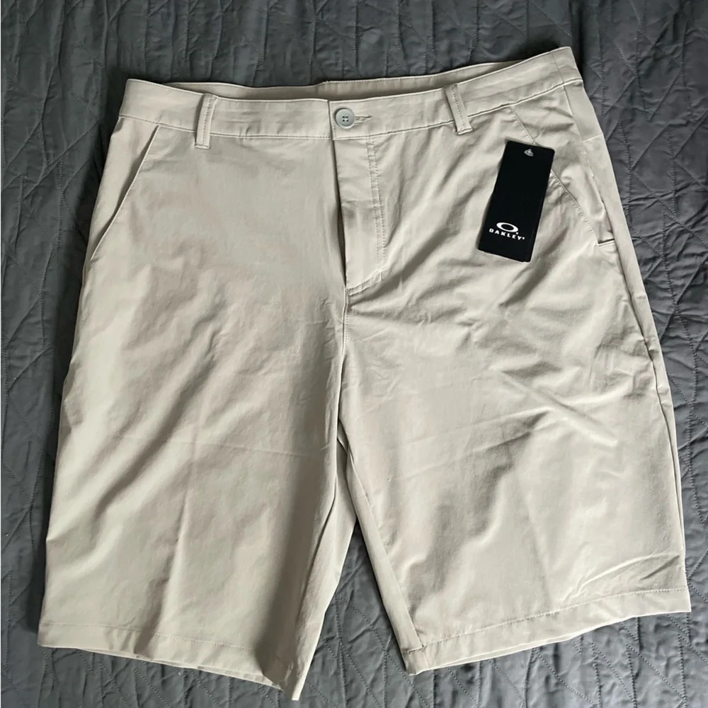 Men’s Columbia Shorts